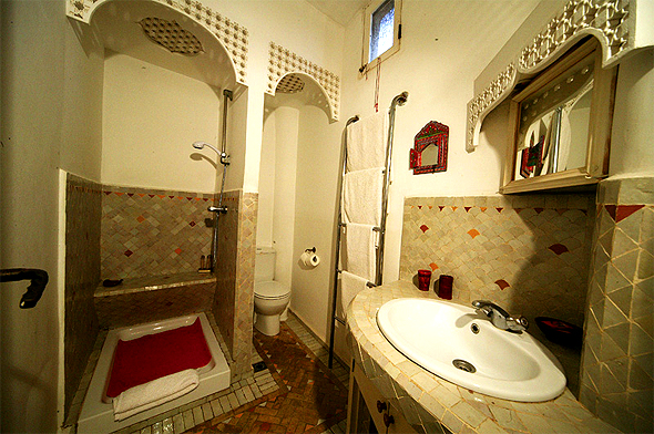 Ванна кімната у марокканському стилі фото №9
