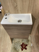 Тумба для ванної з умивальником підвісна Samar 50 горіх барселона Martina Fancy Marble