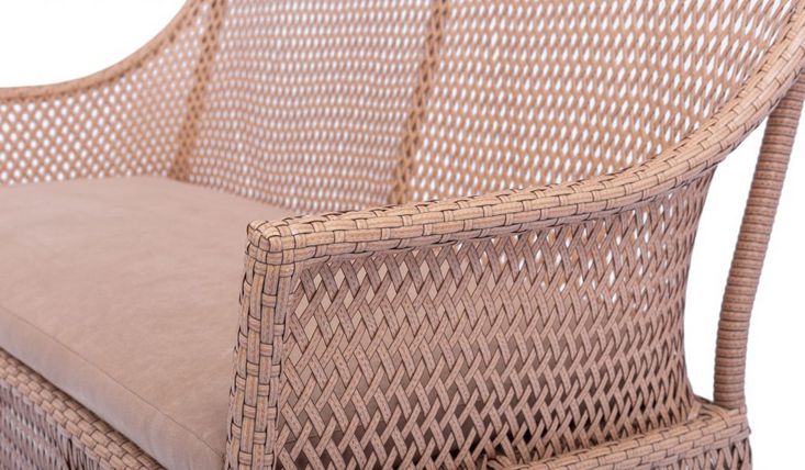 Мебель из искусственного ротанга Грейс Pradexна для летних террас и приусадебных участков
