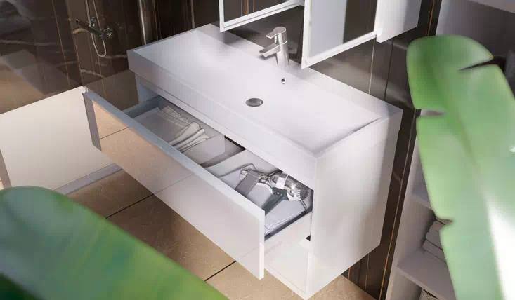 Белая глянцевая мебель в ванную комнату Savona Ювента